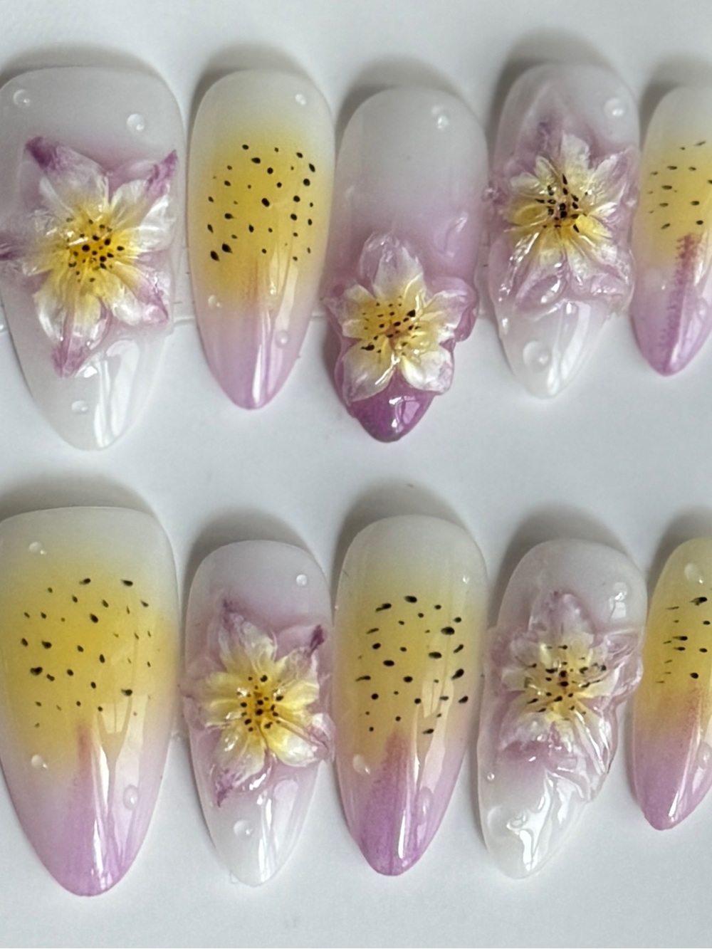 Handmade Press-On Nails with 3D Yellow Floral Design Size M